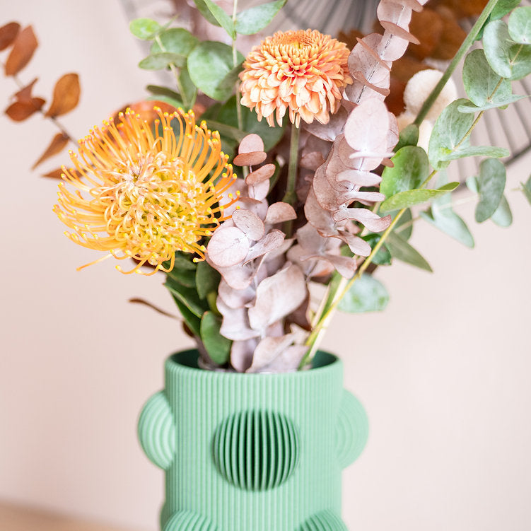 VASE OASIS